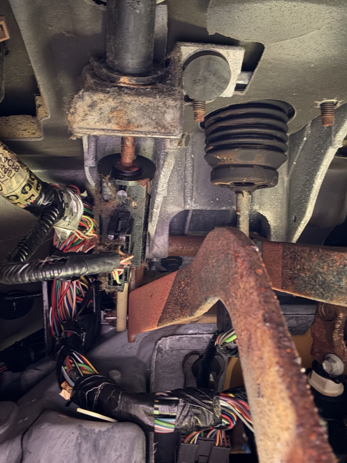Clutch pedal assembly and safety switch on the Ford Ranger