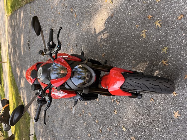 Top-down view over the tank and instruments of the 2026 Ducati Monster+